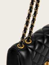 Load image into Gallery viewer, Twist Lock Quilted Chain Bag