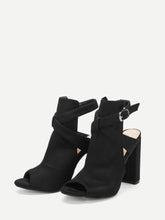 Load image into Gallery viewer, Plain Buckle Decorated Chunky Heels