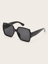 Load image into Gallery viewer, Plain Frame Flat Lens Sunglasses With Case