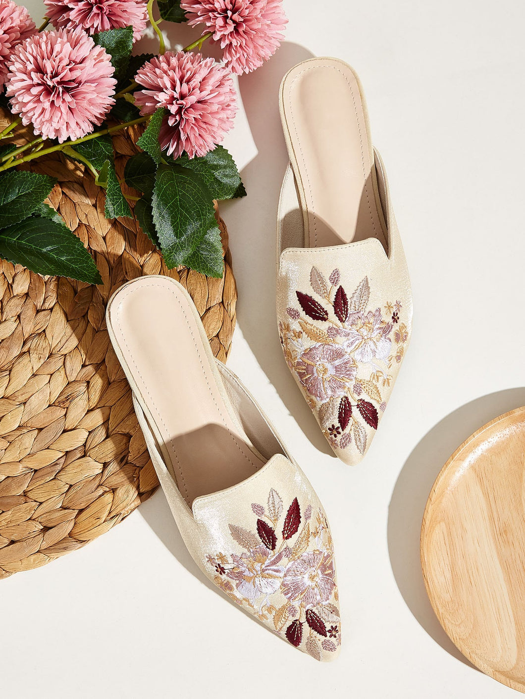 Floral Embroidered Point Toe Flat Mules