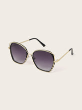 Load image into Gallery viewer, Metal Frame Flat Lens Sunglasses With Case