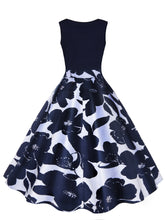 Load image into Gallery viewer, 50s Floral Print Circle Dress