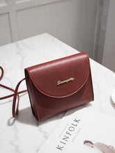 Load image into Gallery viewer, PU Flap Crossbody Bag