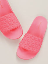 Load image into Gallery viewer, Quilted Fabric Wide Band Slide Sandals