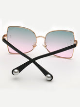 Load image into Gallery viewer, Ombre Lens Metal Frame Sunglasses