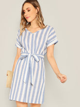 Load image into Gallery viewer, Block Striped Belt Dress