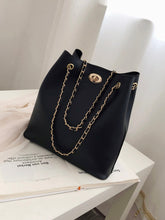 Load image into Gallery viewer, Twist Lock Tote Bag With Chain Strap