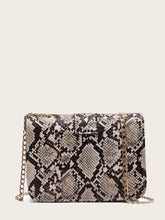 Load image into Gallery viewer, Snakeskin Print Flap Chain Bag