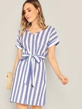 Load image into Gallery viewer, Block Striped Belt Dress