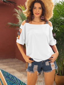 Cold Shoulder Contrast Tape Tee