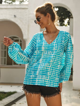 Load image into Gallery viewer, Tie Dye Bishop Sleeve Blouse