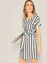 Load image into Gallery viewer, Block Striped Belt Dress