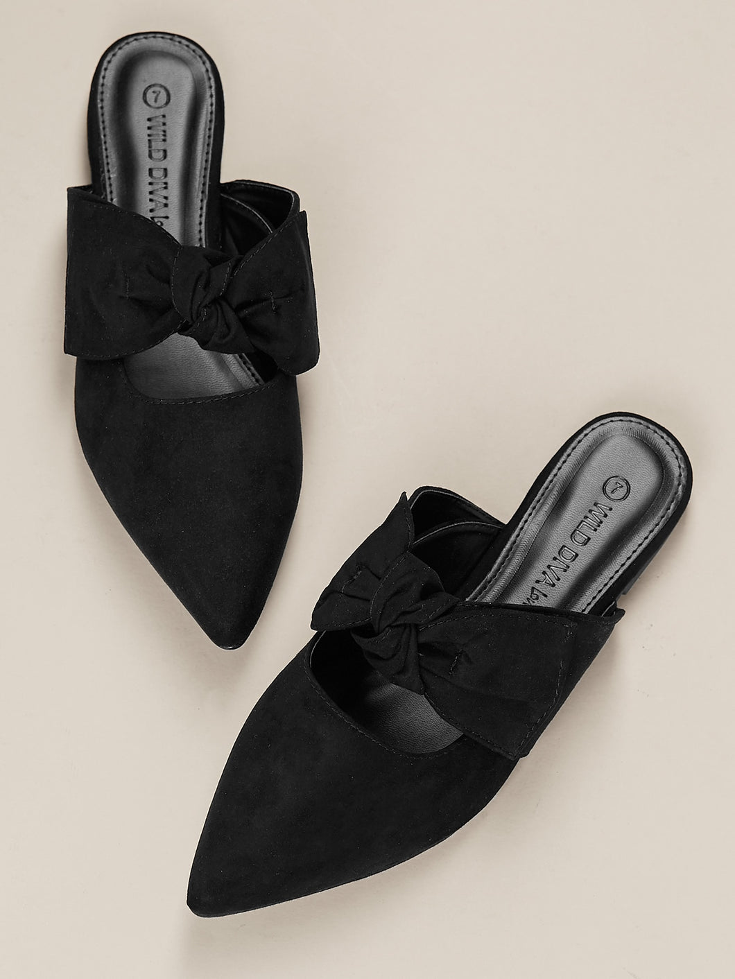 Pointy Toe Twist Accent Flat Mules