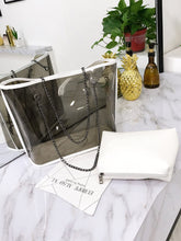 Load image into Gallery viewer, Clear PVC Chain Tote Bag With Inner Clutch