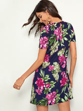 Load image into Gallery viewer, Keyhole Back Tropical Floral Print Tunic Dress