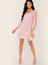 Load image into Gallery viewer, Solid Pleated Sleeve Tunic Dress