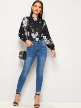 Load image into Gallery viewer, Mock-neck Floral Print Keyhole Back Blouse