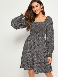 Ditsy Floral Shirred Panel Lantern Sleeve Dress