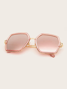 Irregular Metal Frame Tinted Lens Sunglasses