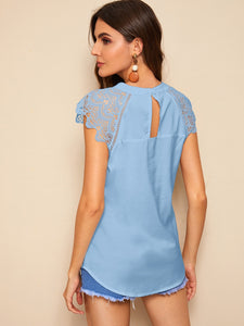 Contrast Lace Cuff Keyhole Back Blouse