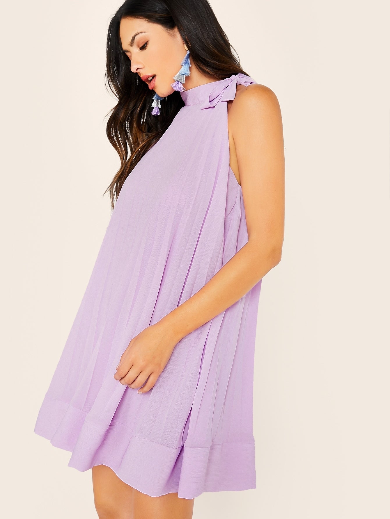 Solid Tie Neck Pleated Trapeze Dress | Krolay