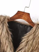 Load image into Gallery viewer, Faux Fur Vest