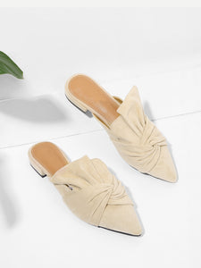 Twist Flat Mules