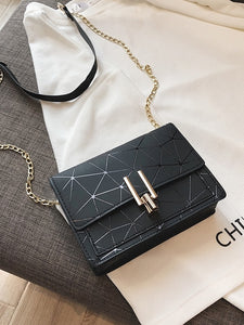 Geometric Print Chain Crossbody Bag