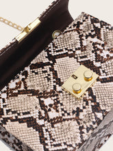 Load image into Gallery viewer, Snakeskin Print Flap Chain Bag