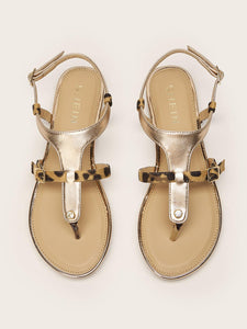 Plain Toe Post Sandals