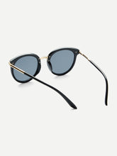 Load image into Gallery viewer, Two Tone Frame Flat Lens Sunglasses